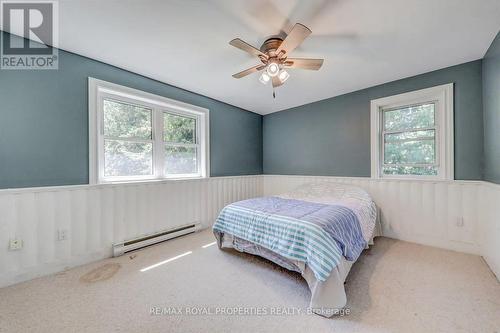 28 Goodman Road, Kawartha Lakes, ON - Indoor Photo Showing Bedroom