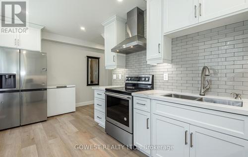 157 Main Street W Street, Grey Highlands (Markdale), ON - Indoor Photo Showing Kitchen With Stainless Steel Kitchen With Double Sink With Upgraded Kitchen