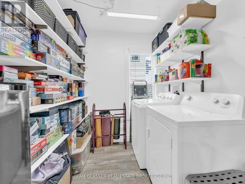 2645 Whelpton Street, Windsor, ON - Indoor Photo Showing Laundry Room