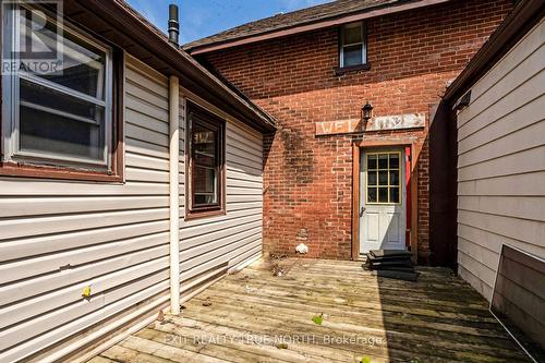 1132 4Th Avenue W, Owen Sound, ON - Outdoor With Exterior