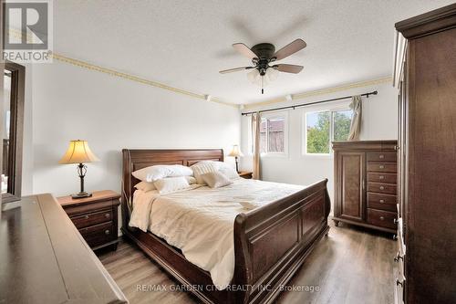 1339 Hazel Mccleary Drive, Oakville, ON - Indoor Photo Showing Bedroom
