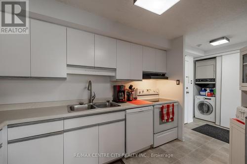 408 - 521 Riverside Drive N, London, ON - Indoor Photo Showing Kitchen With Double Sink