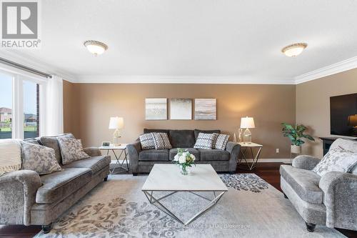 24 Kipling Drive, Belleville, ON - Indoor Photo Showing Living Room