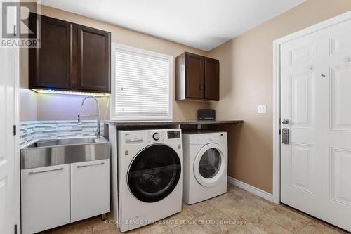 24 Kipling Drive, Belleville, ON - Indoor Photo Showing Laundry Room