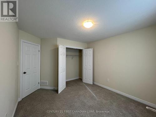 2025 Denview Avenue, London, ON - Indoor Photo Showing Other Room