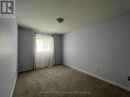 2025 Denview Avenue, London, ON - Indoor Photo Showing Other Room