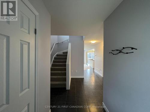 2025 Denview Avenue, London, ON - Indoor Photo Showing Other Room