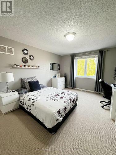 101 Champine Square, Clarington, ON - Indoor Photo Showing Bedroom