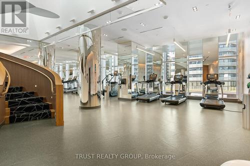 6307 - 10 York Street, Toronto, ON - Indoor Photo Showing Gym Room