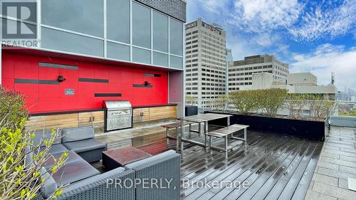 1109 - 58 Orchard View Boulevard, Toronto, ON - Outdoor