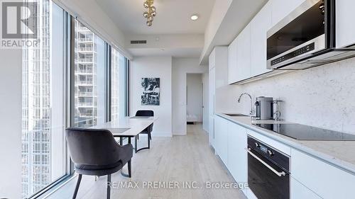 4403 - 8 Cumberland Street, Toronto, ON - Indoor Photo Showing Kitchen With Upgraded Kitchen