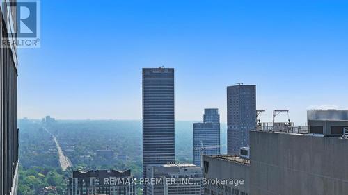 4403 - 8 Cumberland Street, Toronto, ON - Outdoor With View