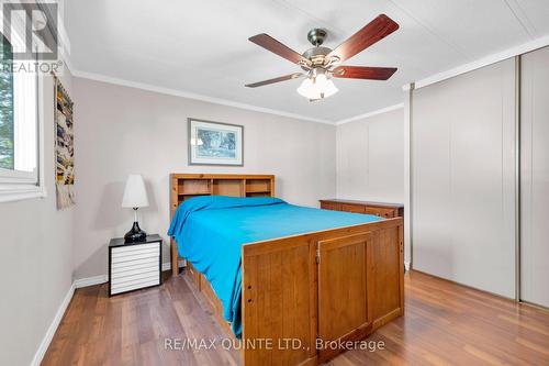 139 - 529 Old Highway 2, Quinte West, ON - Indoor Photo Showing Bedroom