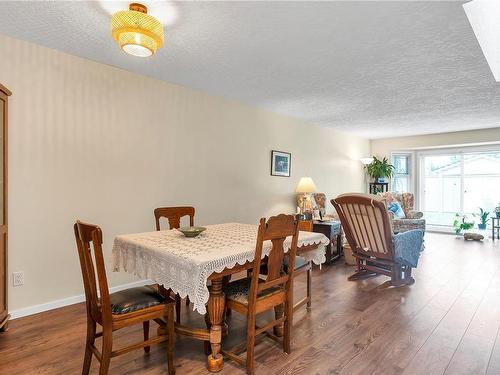 6-650 Yorkshire Dr, Campbell River, BC - Indoor Photo Showing Dining Room