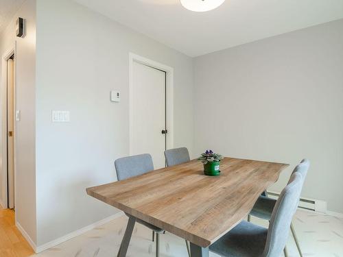 3-1140 Trans Canada Hwy, Ladysmith, BC - Indoor Photo Showing Dining Room