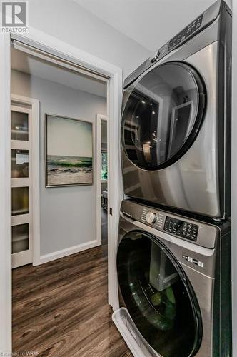 7 Fairfield Avenue, Kitchener, ON - Indoor Photo Showing Laundry Room