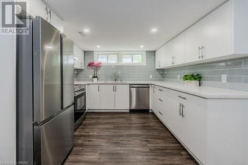 7 Fairfield Avenue, Kitchener, ON - Indoor Photo Showing Kitchen With Upgraded Kitchen