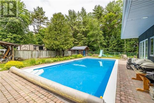 32750 Highway 17 Highway, Deep River, ON - Outdoor With In Ground Pool With Backyard