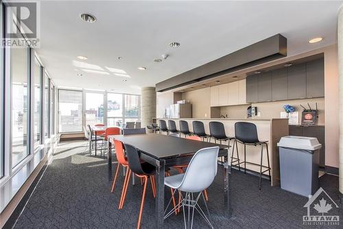 324 Laurier Avenue W Unit#1404, Ottawa, ON - Indoor Photo Showing Dining Room