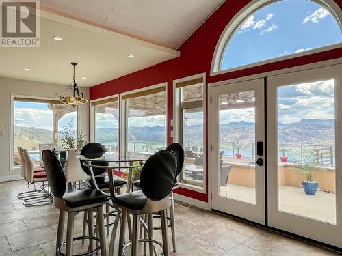 1551 3 Highway E, Osoyoos, BC - Indoor Photo Showing Dining Room