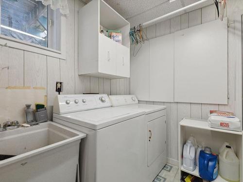 Laundry room - 97 Rue La Fayette, Gatineau (Gatineau), QC - Indoor Photo Showing Laundry Room