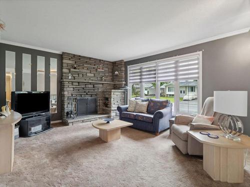 Living room - 97 Rue La Fayette, Gatineau (Gatineau), QC - Indoor Photo Showing Living Room With Fireplace