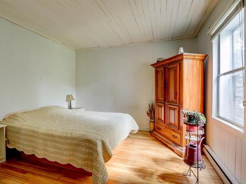 Master bedroom - 6943  - 6945 Boul. Du Curé-Labelle, Labelle, QC - Indoor Photo Showing Bedroom