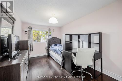 77 Jenny Wrenway, Toronto, ON - Indoor Photo Showing Bedroom