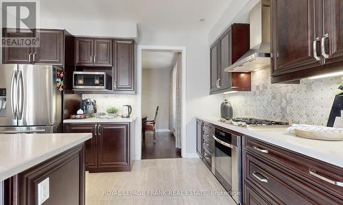 23 Ross Wright Avenue, Clarington, ON - Indoor Photo Showing Kitchen With Upgraded Kitchen