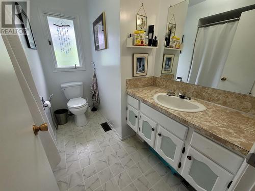 4831 Scott Avenue, Terrace, BC - Indoor Photo Showing Bathroom