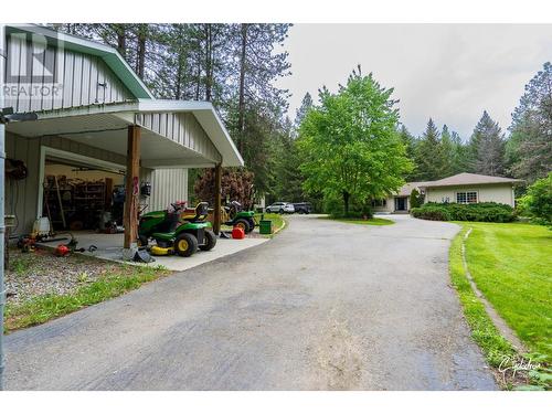 450 River  W Drive, Christina Lake, BC - Outdoor