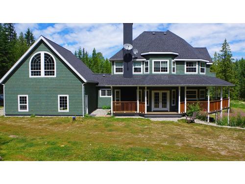 6016 Athelston-Hartford Road, Grand Forks, BC - Outdoor With Deck Patio Veranda With Facade