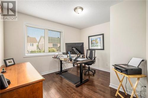 158 Lily Pond Street, Ottawa, ON - Indoor Photo Showing Office