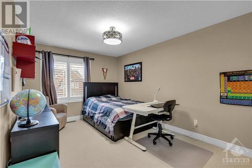 183 Annapolis Circle, Ottawa, ON - Indoor Photo Showing Bedroom