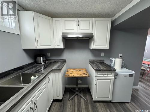 3629 Centennial Drive, Saskatoon, SK - Indoor Photo Showing Kitchen