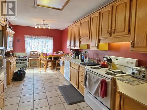 615 E 5Th Avenue, Prince Rupert, BC - Indoor Photo Showing Kitchen