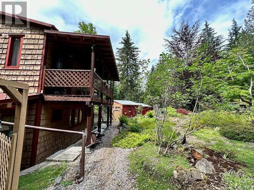 8780 Martens Road, Slocan, BC - Outdoor