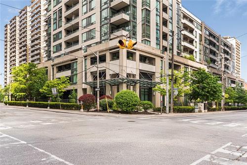 88 Broadway Avenue|Unit #304, Toronto, ON - Outdoor With Facade