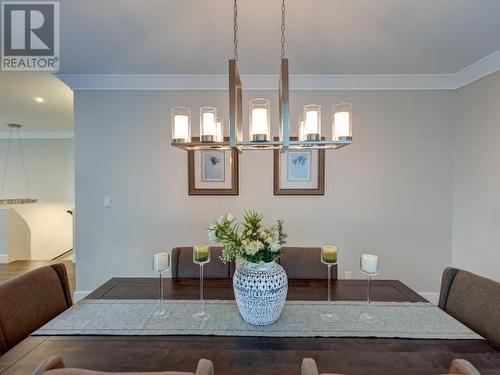 4000 Saturna Ave, Powell River, BC - Indoor Photo Showing Dining Room