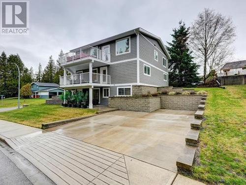 4000 Saturna Ave, Powell River, BC - Outdoor