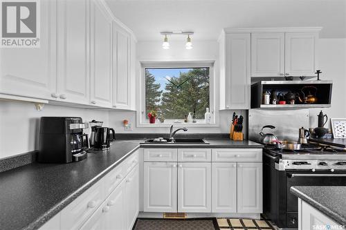 Aberdeen Acreage, Aberdeen Rm No. 373, SK - Indoor Photo Showing Kitchen