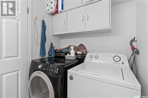 Aberdeen Acreage, Aberdeen Rm No. 373, SK - Indoor Photo Showing Laundry Room