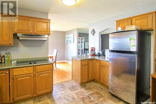 2 Morrison Drive, Yorkton, SK - Indoor Photo Showing Kitchen