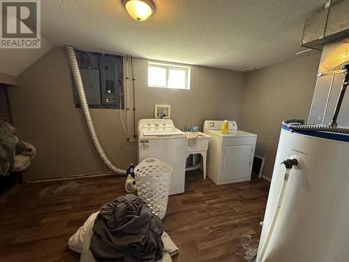 686 Douglas Street, Prince George, BC - Indoor Photo Showing Laundry Room