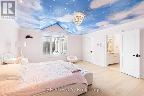 10806 Halls Lake Side Road, Caledon, ON - Indoor Photo Showing Bedroom