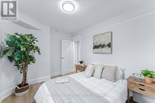 452-454 Upper Wellington Street, Hamilton, ON - Indoor Photo Showing Bedroom