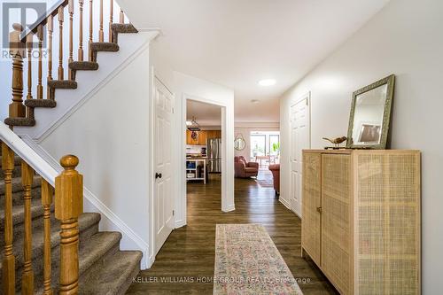 38 Grassyplain Drive, Hamilton (Mount Hope), ON - Indoor Photo Showing Other Room