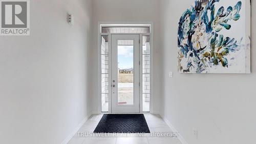 178 Rosanne Circle, Wasaga Beach, ON - Indoor Photo Showing Other Room
