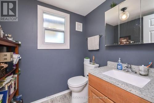 3 St James Place, Wasaga Beach, ON - Indoor Photo Showing Bathroom