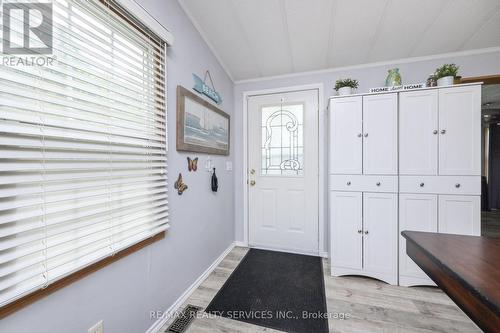 3 St James Place, Wasaga Beach, ON - Indoor Photo Showing Other Room